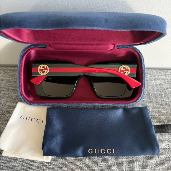 New Gucci Glossy Black Green Red Oversized Sunglasses GG1861S 001 - Picture 5 of 10